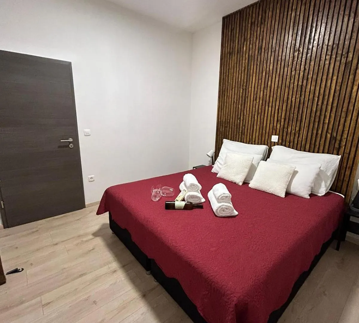 Daire Apartman Leina Kožino